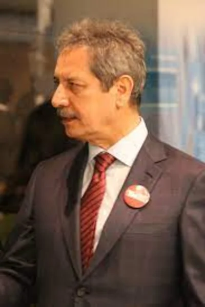 CV de Ahmet Çalik