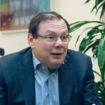 cv de Mikhail Fridman